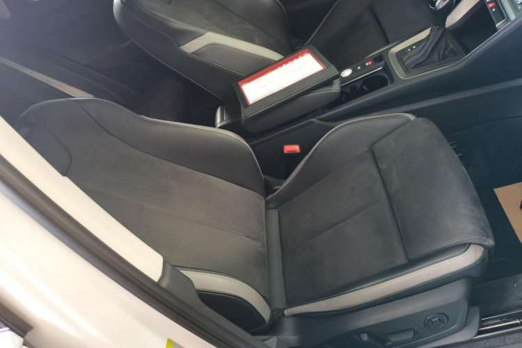 Used Audi Q3 2023 35 TFSI Progressive Dynamic Edition (1.4T)
