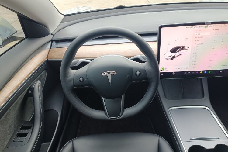 Used Tesla Model 3 2022 Rear-Wheel-Drive Version
