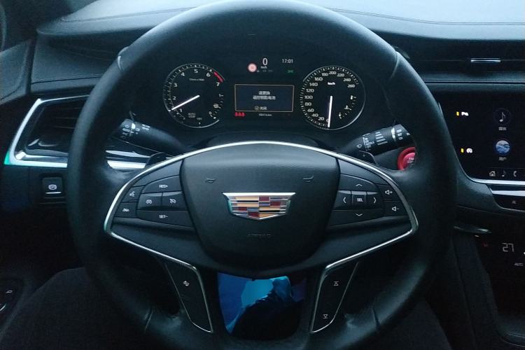 Used Cadillac XT5 2020 28T Luxury Version
