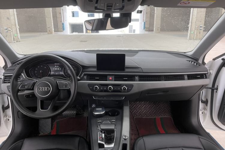 Used Audi A4L 2019 40 TFSI Ambition China VI
