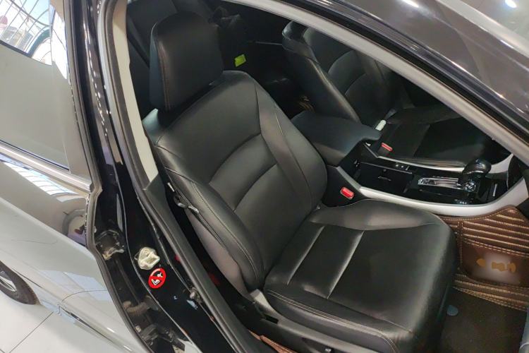 Used Honda Accord 2016 2.0L Luxury Edition
