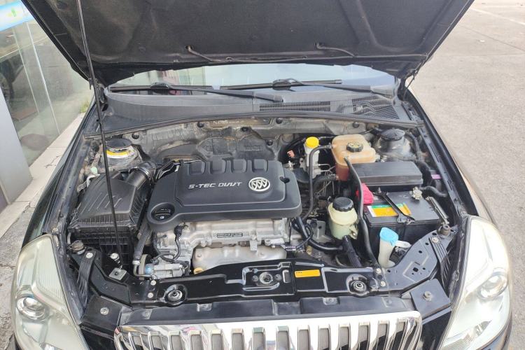 Used Buick Excelle 2015 1.5L Automatic Classic Model
