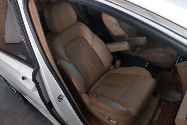 Used Buick GL8 2021 ES Land Cruiser 653T Luxury Edition