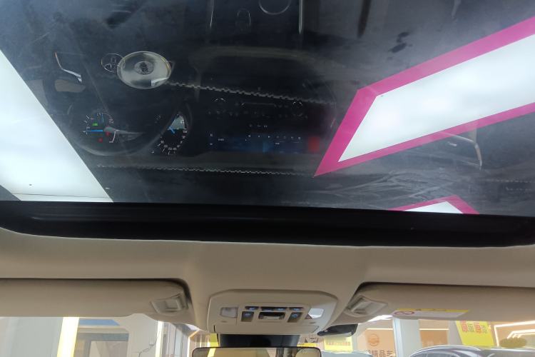 Used Toyota Highlander 2022 Dual-Engine 2.5L Four-Wheel Drive Prestige Version 7 Seats
