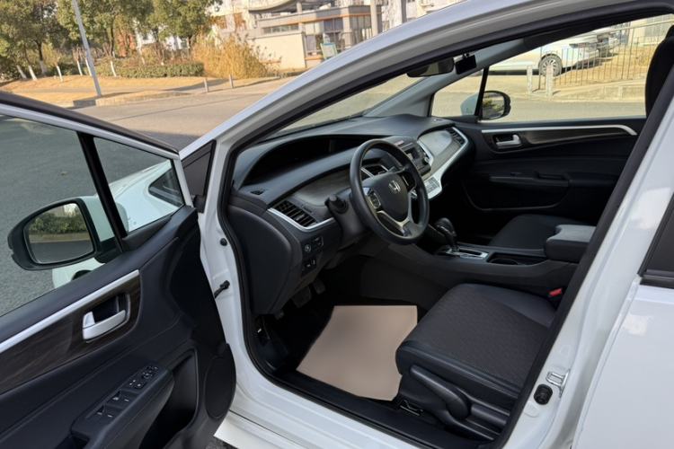 Used Honda Jade 2020 1.8L automatic Comfort version
