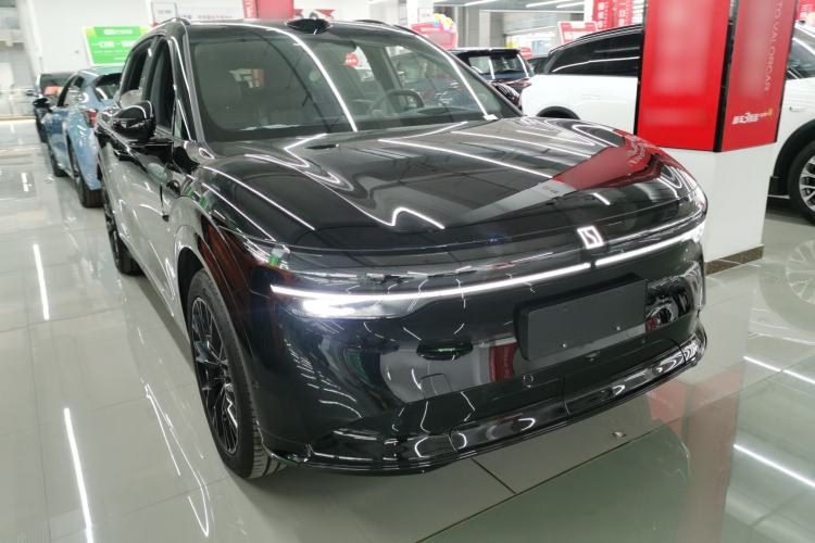 Used Zeekr 7X 2025 100 kWh Long-Range Rear-Wheel Drive with Intelligent Driving Features