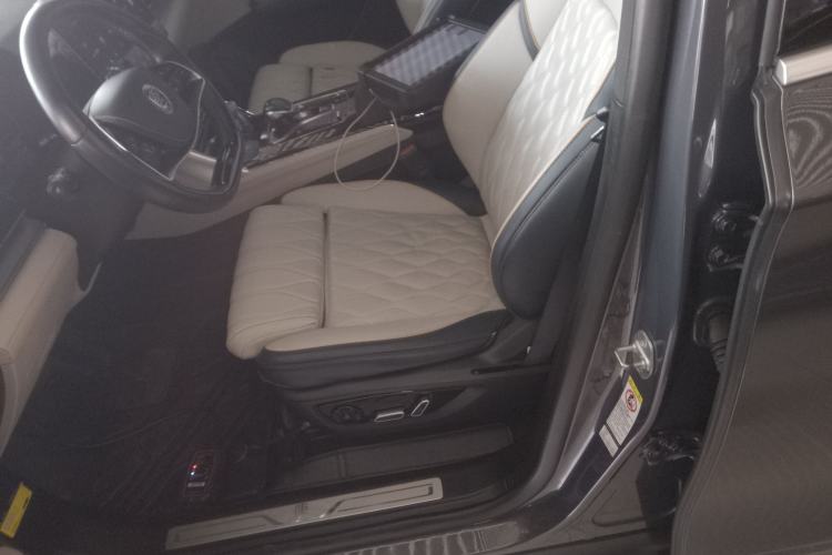 Used BYD Tang New Energy 2022 EV 600KM Luxury Model
