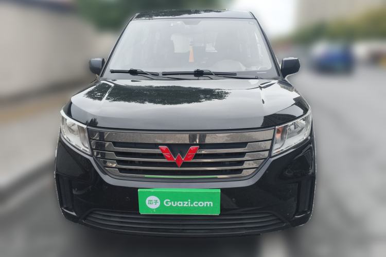 Used Wuling Hongguang PLUS 2020 1.5L Manual Standard Edition 5 Seats