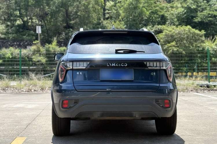 Used Lynk & Co 01 2017 2.0T Two-Wheel Drive Zhaopu Version
