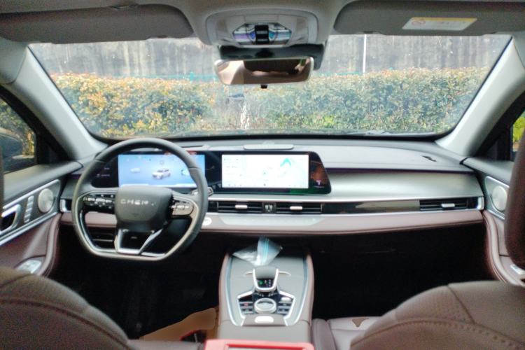 Used Chery Tiggo 8 PRO 2024 Champion Edition 390T Two-Wheel Drive Peak Version 5 Seats