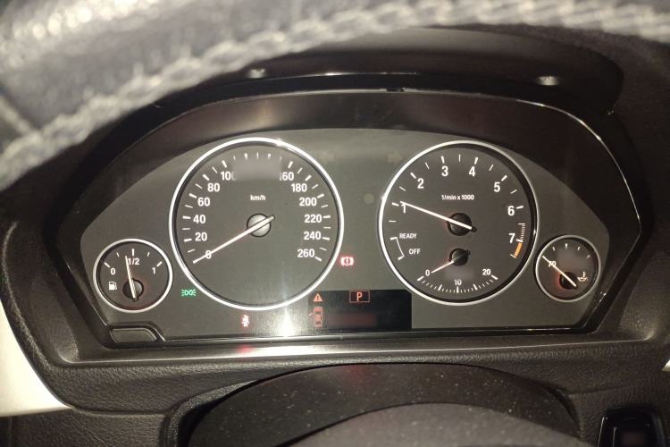 Used BMW 3 Series 2015 320Li Luxury Edition Fashion Model