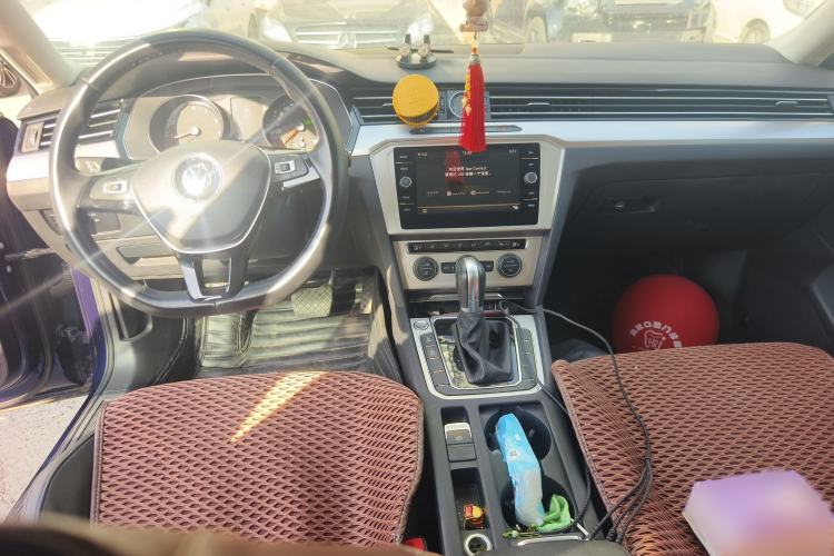 Used Volkswagen Variant 2018 380TSI Two-Wheel Drive Comfort Edition
