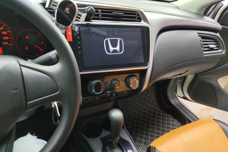 Used Honda City 2015 1.5L CVT Comfort Version