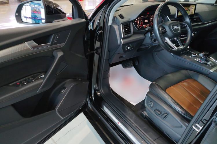 Used Audi Q5L 2020 45 TFSI Prestige Fashion Model
