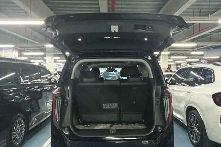 Used GAC Trumpchi M8 2024 Master Series 400T Prestige Edition