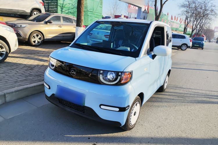 Used Chery QQ Ice Cream 2024 Youth Edition 205km Milkshake