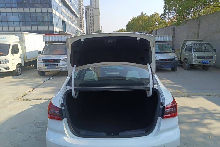 Used Ford Escort 2021 1.5L Automatic Diamond Edition
