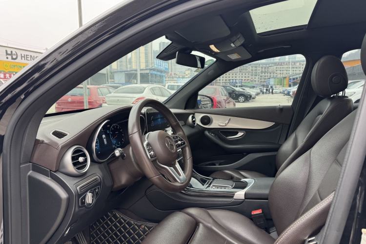 Used Mercedes-Benz GLC 2020 GLC 260 L 4MATIC Dynamic Model