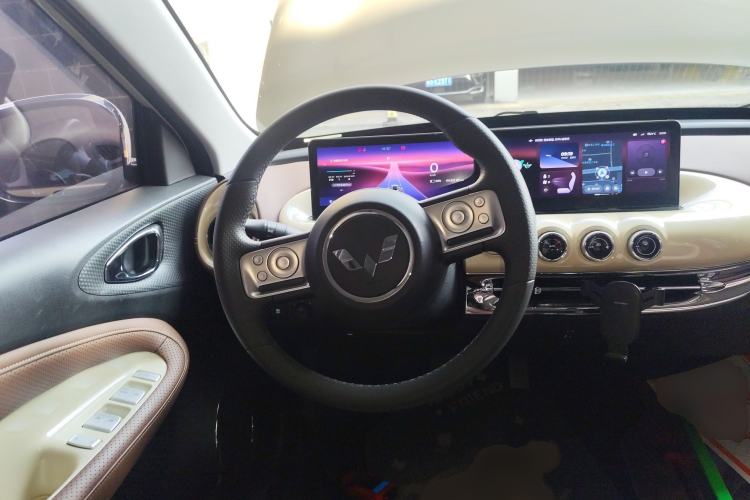 Used Wuling Bingo 2023 333 km Lingxi Connected+ Version

