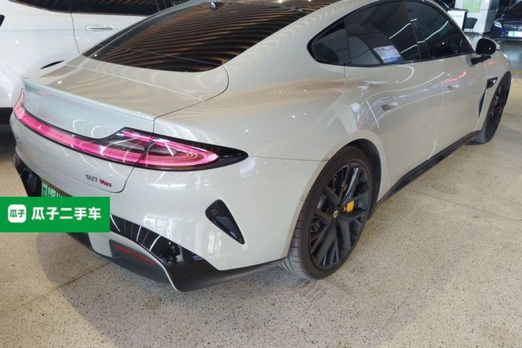 Used  SU7 2024 Four-Wheel Drive Ultra-Long Range Advanced Intelligent Driving Max Edition
