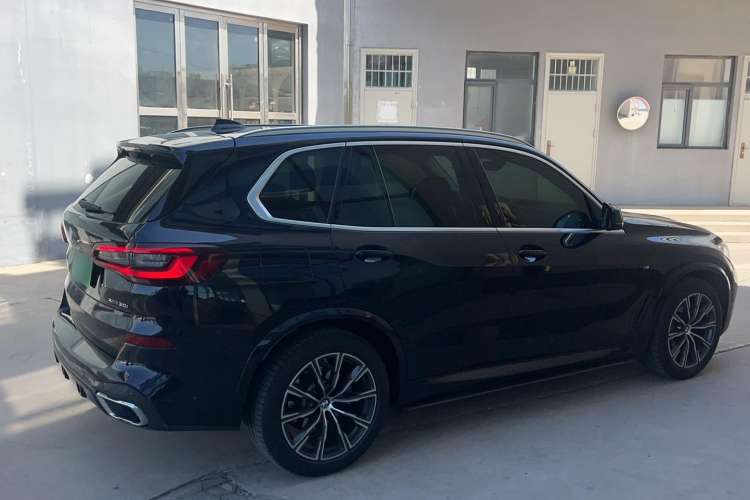 Used BMW X5 2022 xDrive30i M Sport Package
