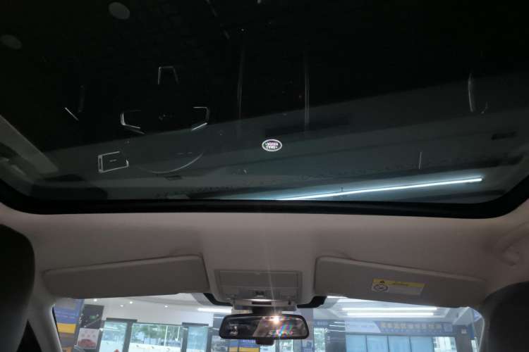 Used Land Rover Discovery Sport 2017 2.0T SE
