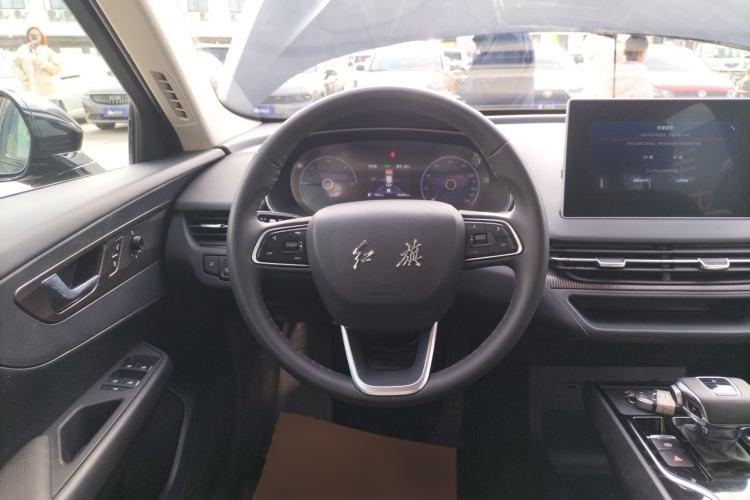 Used Hongqi E-QM5 2022 431 km Charge & Enjoy Edition