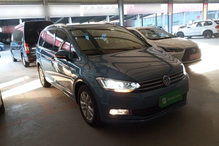 Used Volkswagen Touran 2016 Volkswagen Touran L 280TSI DSG Comfort Edition