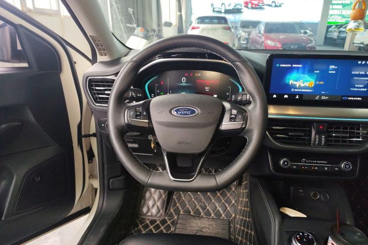 Used Ford Focus 2021 Sedan EcoBoost 180 Automatic Trendy Model