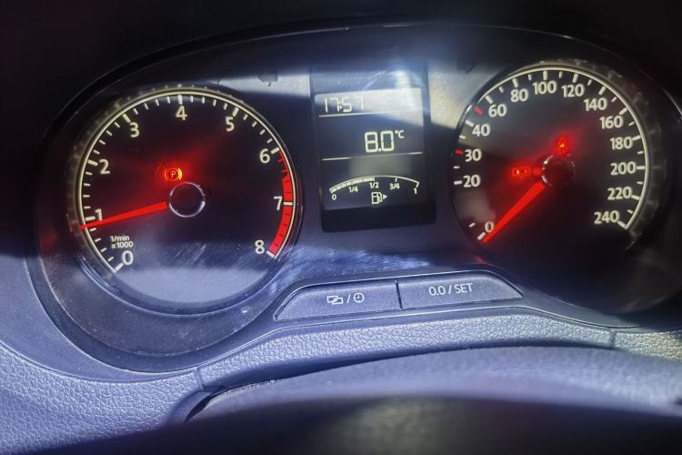 Used Volkswagen Polo 2016 1.4L Manual Fashion Model