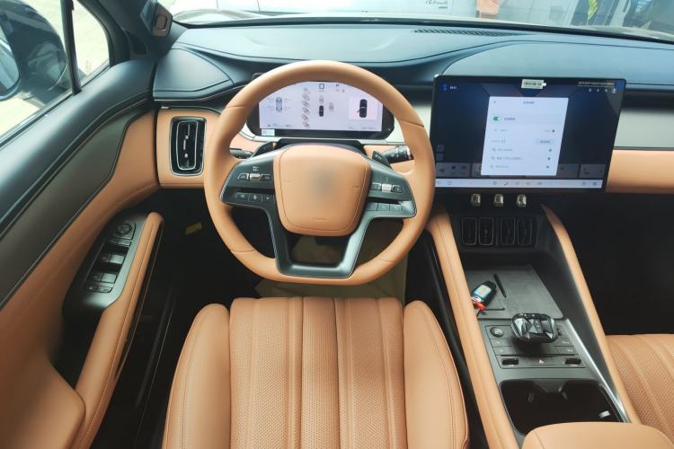 Used BYD Song L EV 2025 Intelligent Driving Version 662 km LiDAR Excellence Edition
