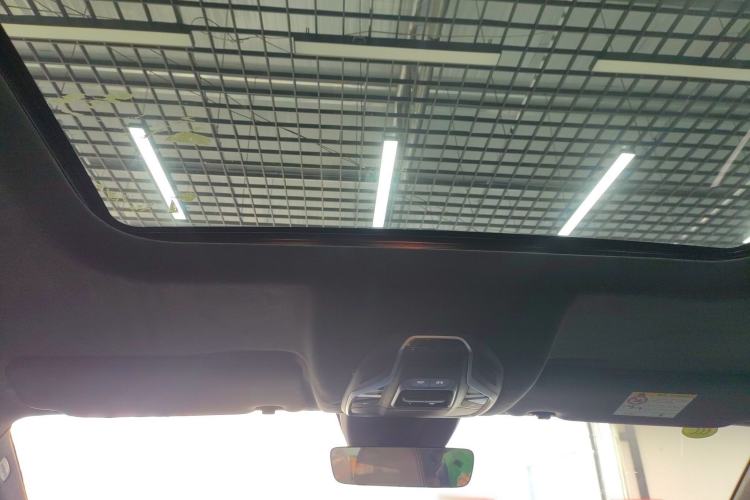 Used Geely Auto Haoyue L 2025 2.0T DCT Luxury Edition
