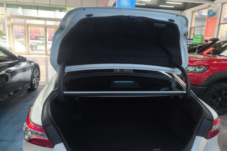 Used Toyota Camry 2021 2.0G Luxury Edition