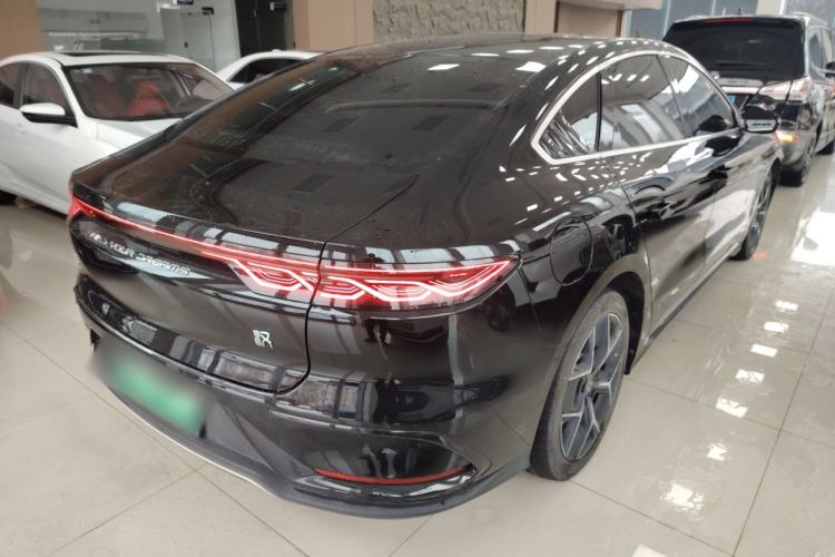 Used BYD Han 2024 EV Glory Edition 605KM Front-Wheel-Drive Premium Model
