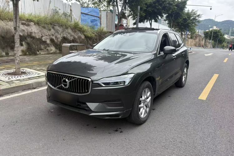 Used Volvo XC60 2019 T5 4x4 Smart Edition China V Standard
