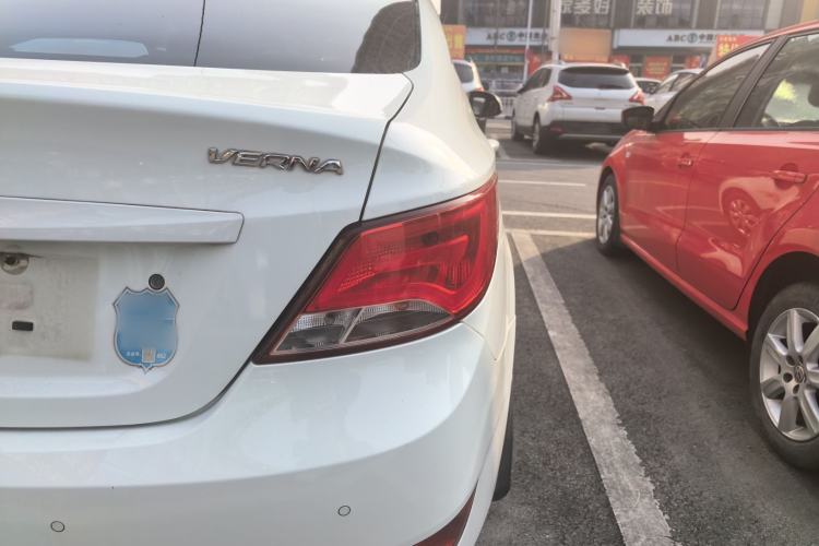 Used Hyundai Verna 2014 1.4L Manual Smart GLS Trim
