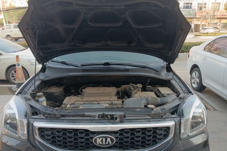 Used Kia Sportage 2013 2.0L Manual Two-Wheel Drive GL Trim
