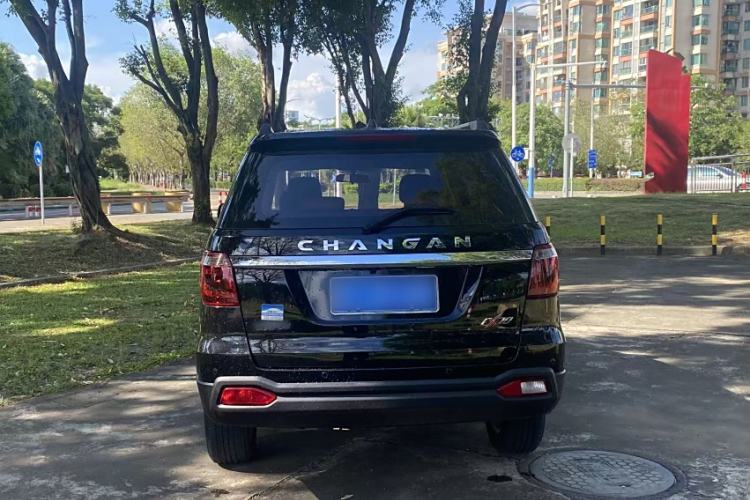 Used Oshan CX70 2016 1.6L manual luxury version
