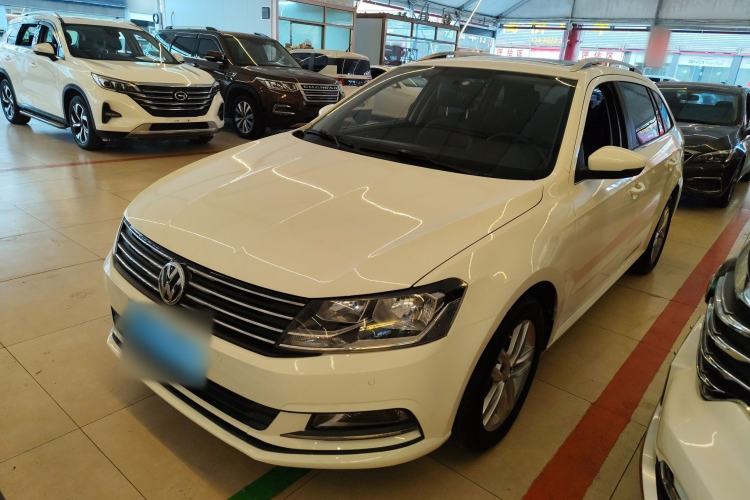 Used Volkswagen Gran Lavida 2015 1.6L Automatic Comfort Edition