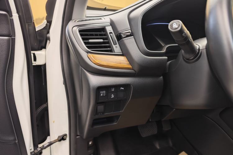 Used Honda CR-V 2021 240TURBO CVT 2WD Fashion Edition
