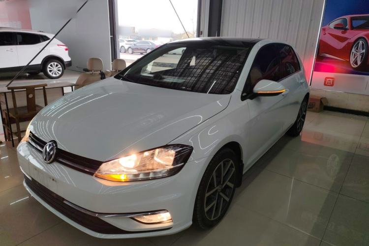 Used Volkswagen Golf 2020 Zhiai Edition 200TSI DSG Comfortable & Ambitious Version