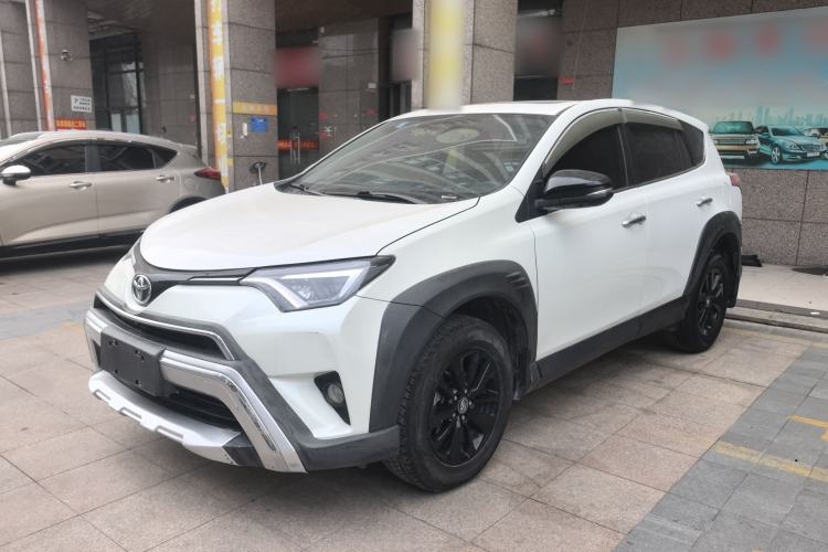 Used Toyota RAV4 2019 2.0L CVT Two-Wheel Drive Fashion X Limited Edition China V Standard