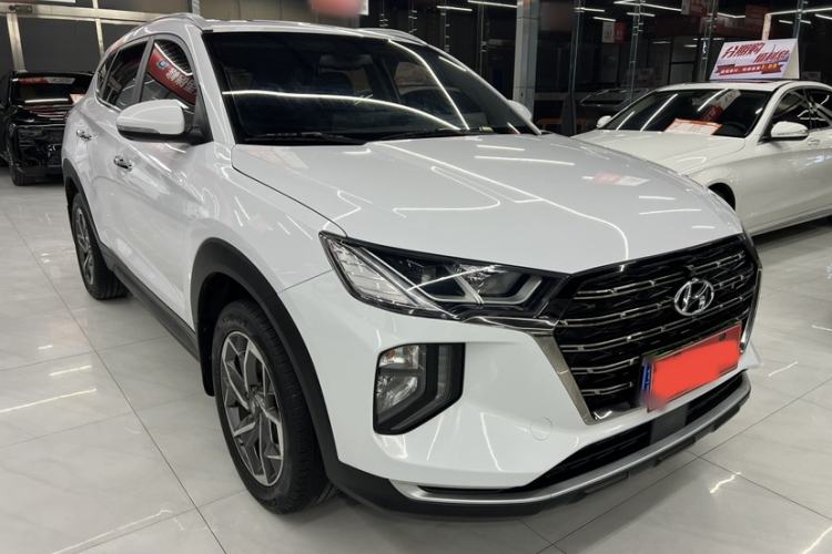 Used Hyundai Tucson 2020 280TGDi Two-Wheel-Drive GLS Smart Connectivity Version China VI Standard