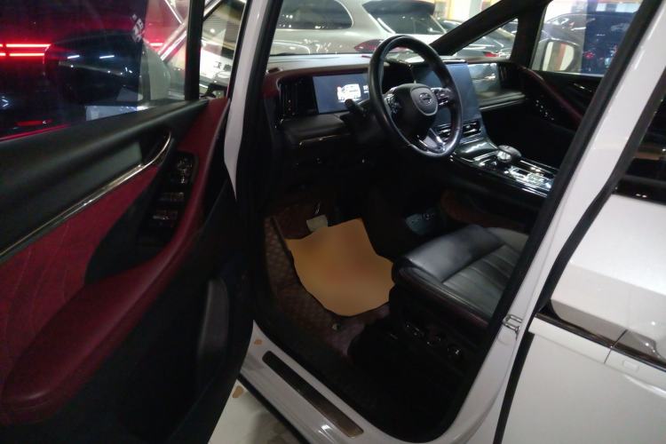 Used GAC Trumpchi M8 2023 Zongshi Series 400T Flagship Edition
