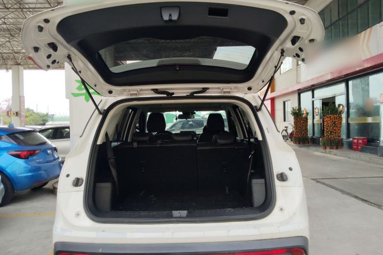 Used Baojun 530 2019 1.5T CVT Luxury Model 7 Seats China V Emission Standard