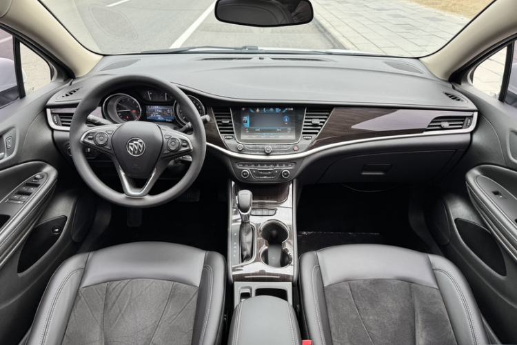 Used Buick Verano 2018 Sedan 20T Dual-Clutch Elite Model