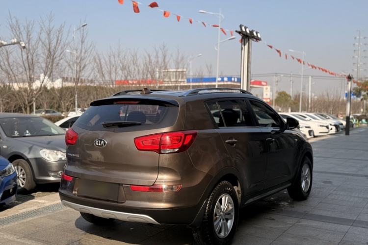 Used Kia Sportage R 2015 2.0L Manual Two-Wheel Drive GL Model