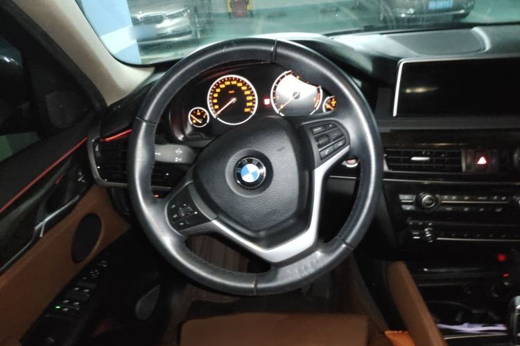 Used BMW X6 2015 xDrive28i
