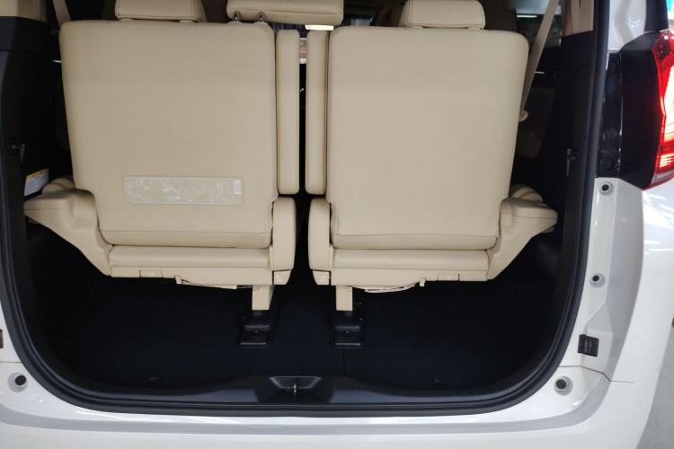 Used Toyota Alphard 2021 Dual-Engine 2.5L Luxury Edition