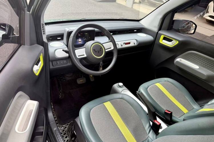 Used Wuling Hongguang MINIEV 2022 GAMEBOY 300km Enthusiast Model with Lithium Iron Phosphate
